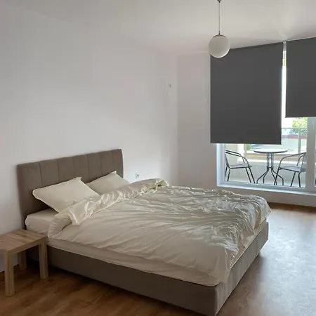 The Ideal 2 Apartment